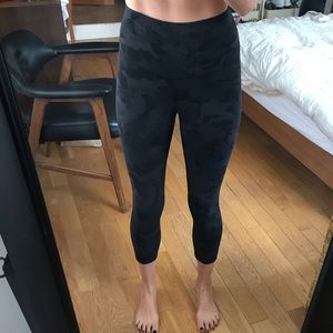 Lululemon Wunder Under Camo Denim Crop Legging
